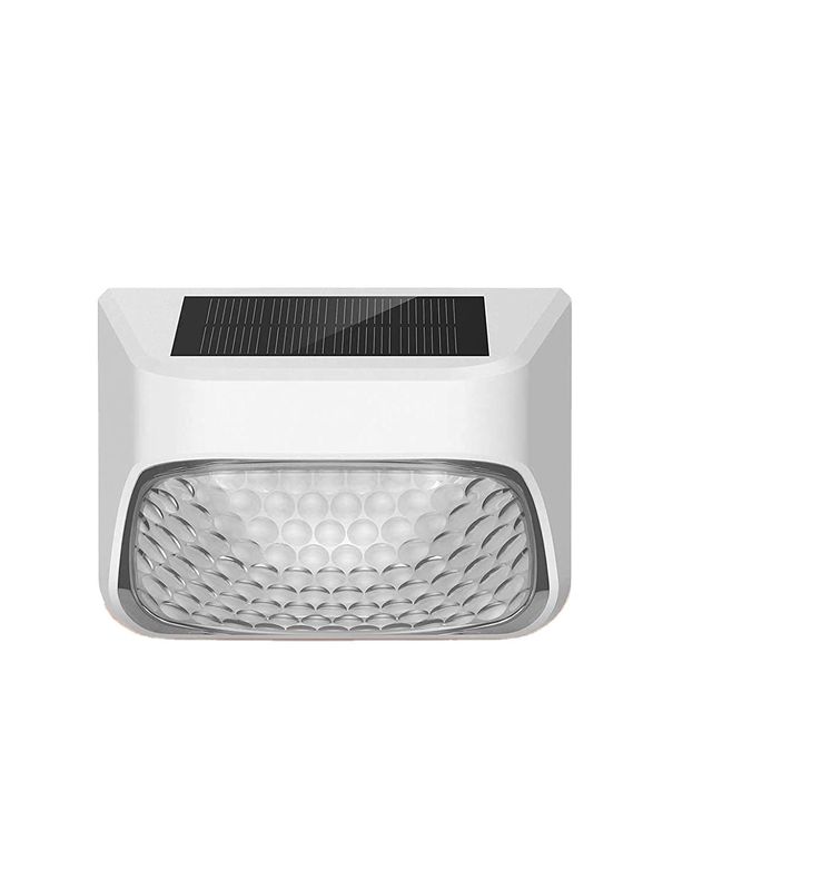 太陽光発電のフェンスライト LED 屋外防水 庭壁ライト 装飾の庭灯