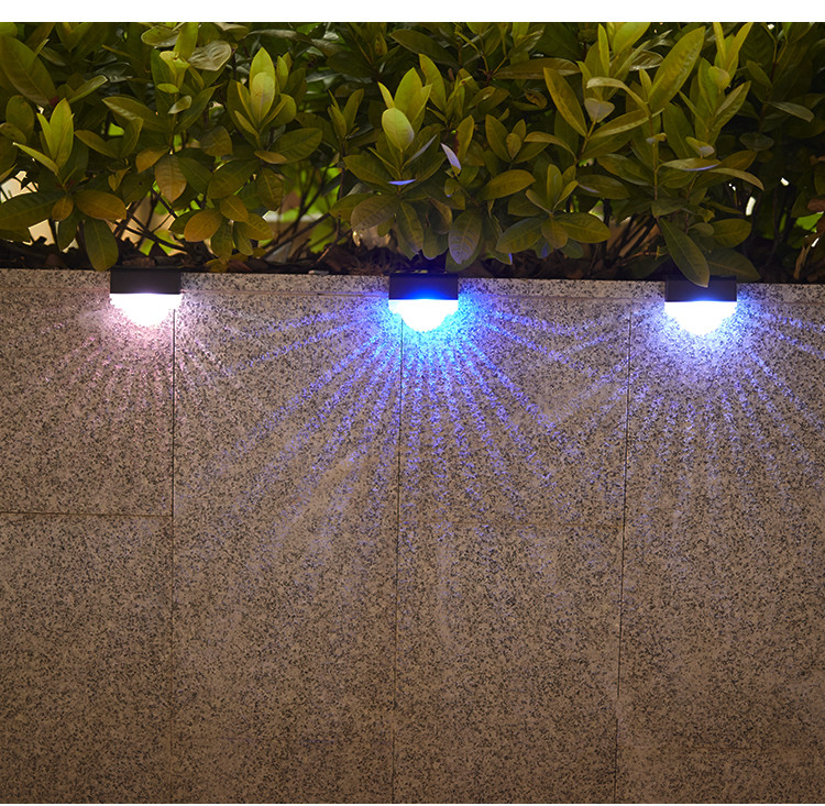 屋外 防水 ソーラー 庭園 フェンス ライト 多彩 ソーラー LED ゲート 柱 ライト 庭