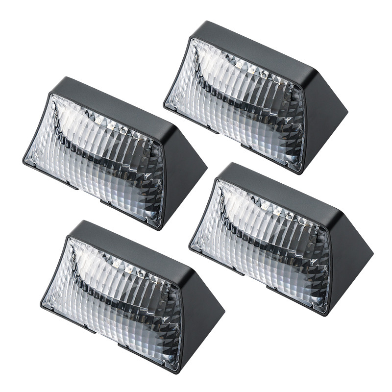 耐久性のある LED ガーデンライト 150g 電池容量 3.7V / 51200MAH のリチウム電池
