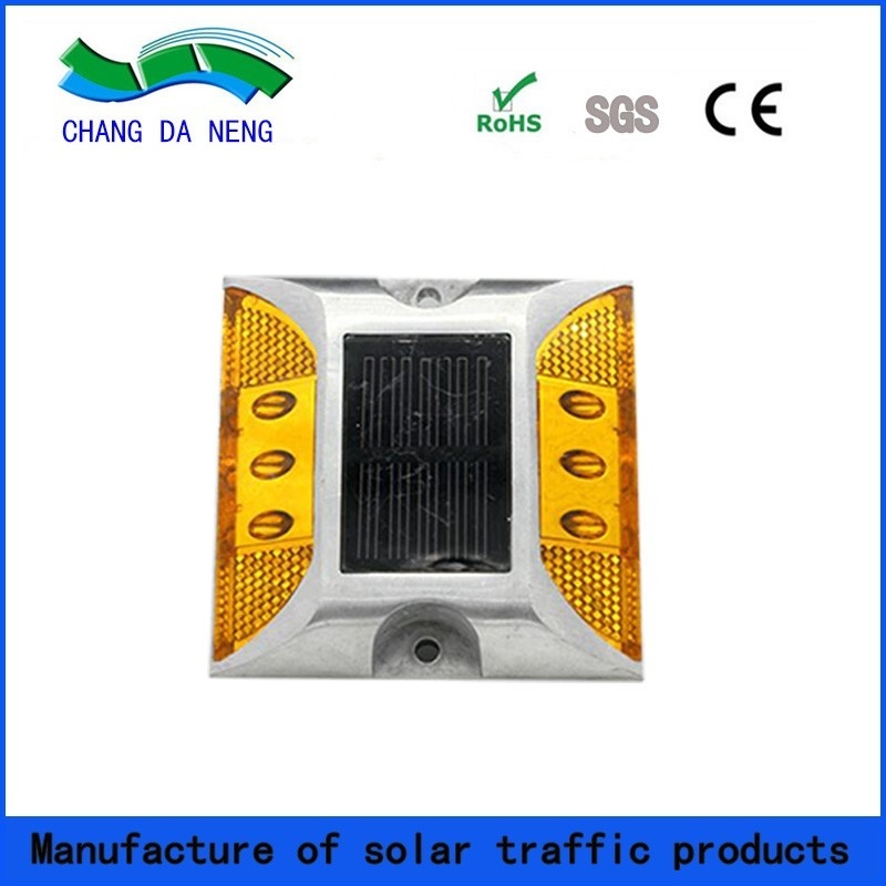 PBW アルミニウム 太陽光道路スタッド LED 太陽光道路反射器 安全警告