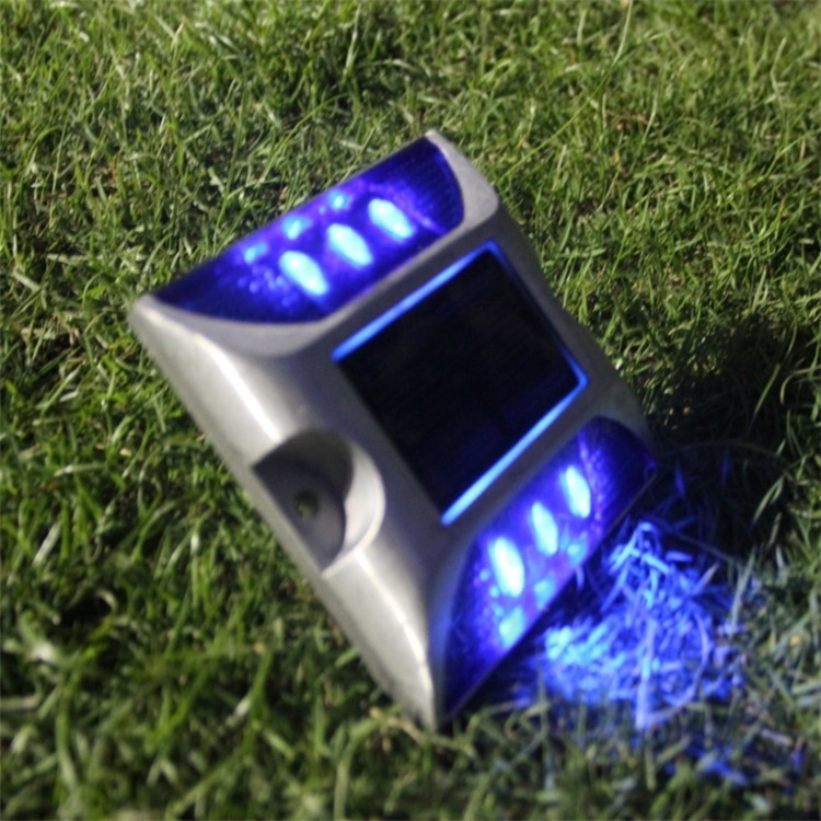 PBW アルミニウム 太陽光道路スタッド LED 太陽光道路反射器 安全警告
