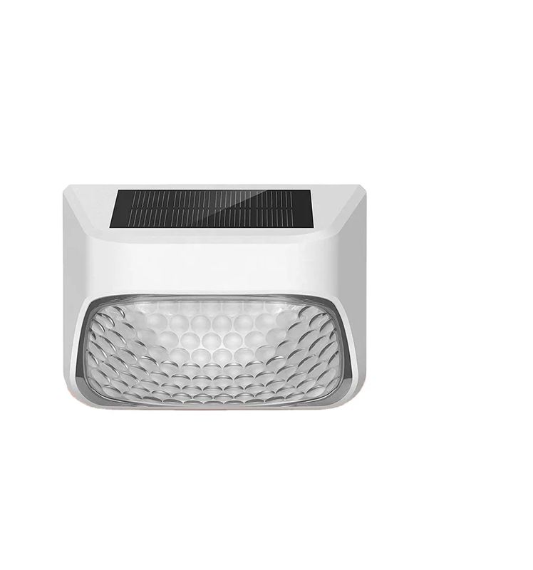 耐久性のある太陽デッキライト 暖かい白色LED IP68 防水 20 時間作業時間