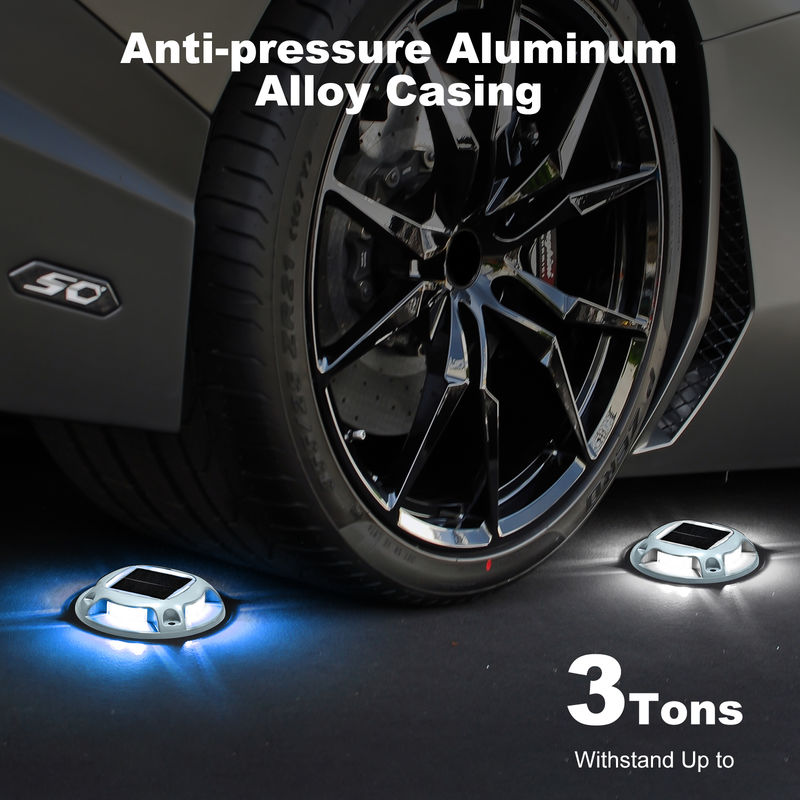 屋外太陽光道路スタッド 6000K 日光警報 LED と 110 * 22.5MM サイズ 防水 アルミ デッキライト